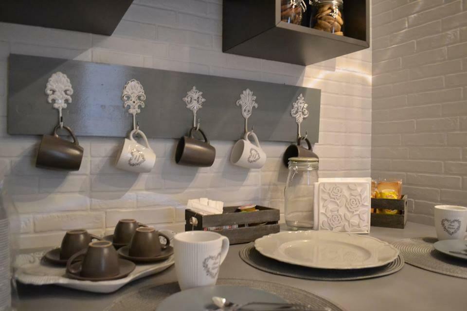 Elegant B&B - Il Vicolo Storico Salerno Luaran gambar