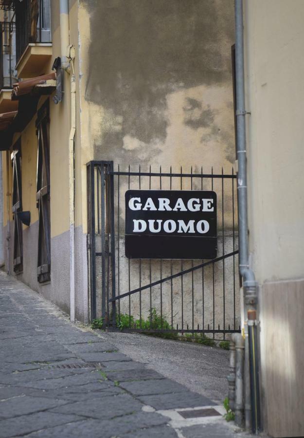 Elegant B&B - Il Vicolo Storico Salerno Luaran gambar